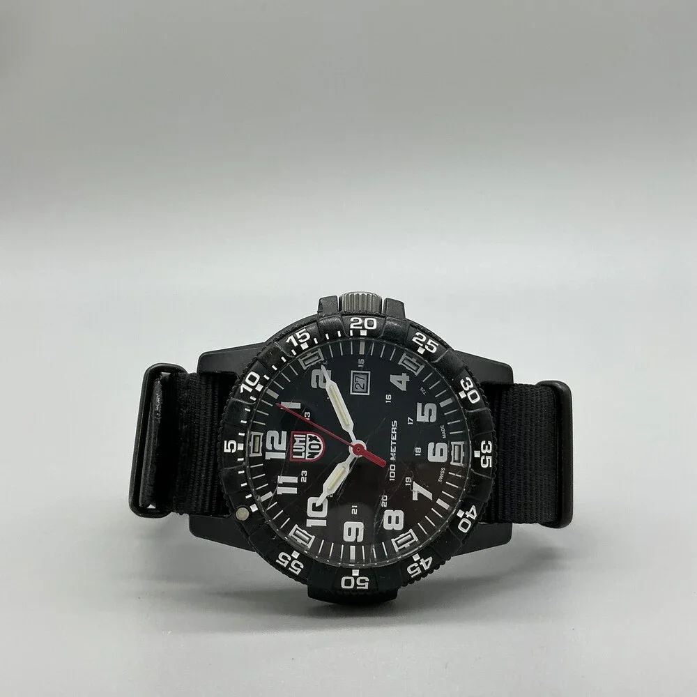 Luminox Mens Watch 47mm Black Dial 100M Date Carbon Case Swiss New Battery